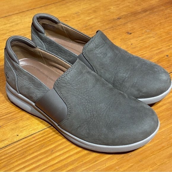 Clarks Unstructured Slip On women’s loafer - Picture 1 of 5